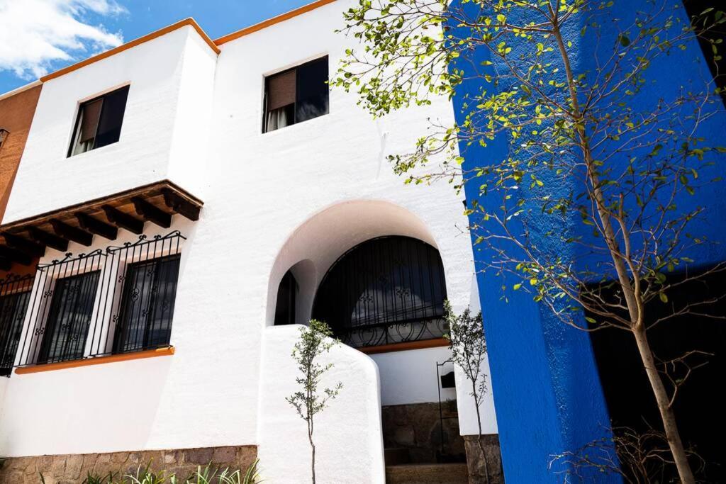 Villa Casa Aurora, estilo rústico-moderno, Guanajuato Exterior foto
